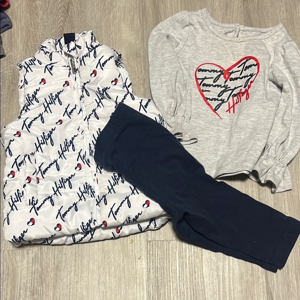 Tommy Hilfiger Kids Outfitโ Set 12M